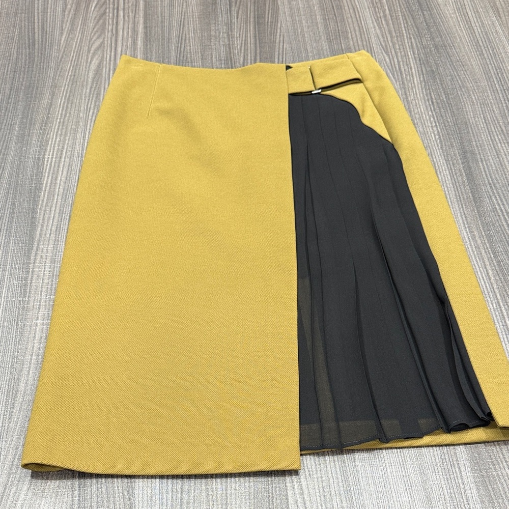 Zara Yellow and Black Pencil Skirt